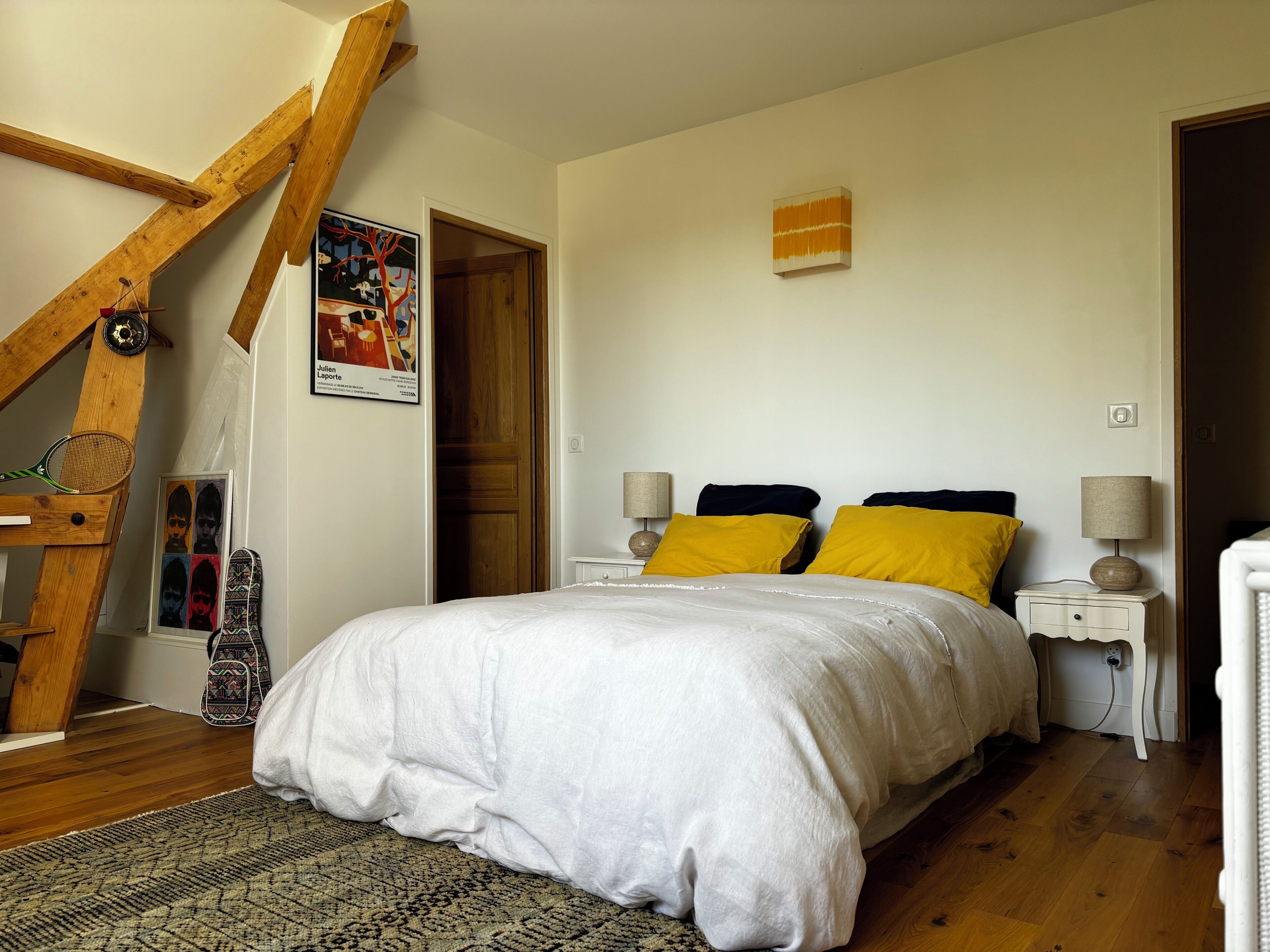 4 chambres, fer et planche à repasser, Wi-Fi, draps fournis