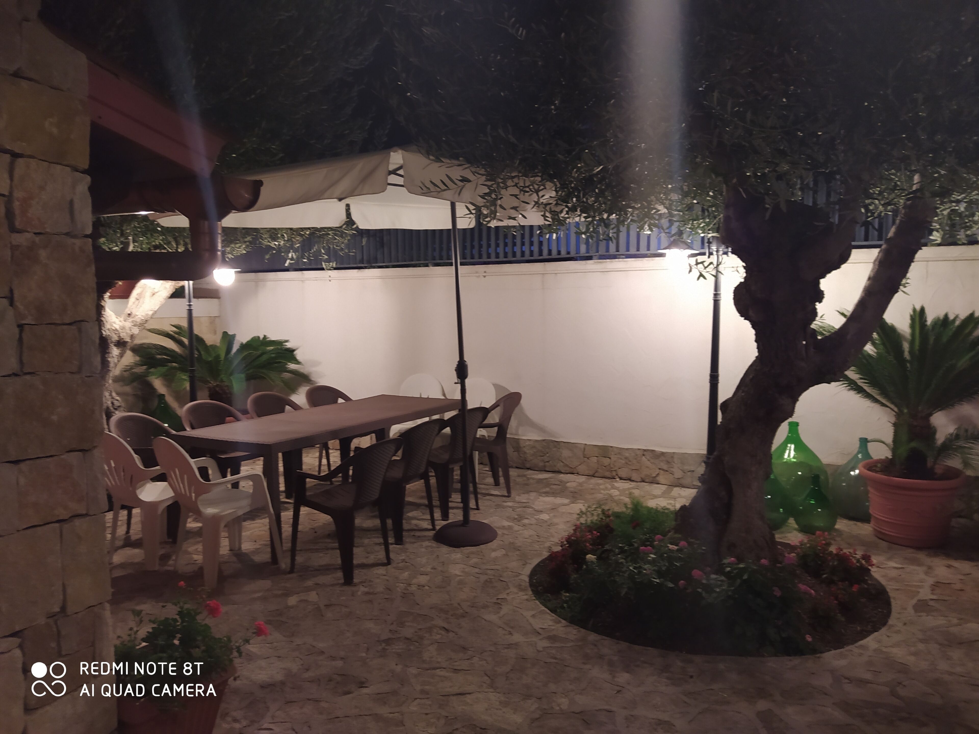 クラシック ヴィラ パティオ | 屋外ダイニングエリア