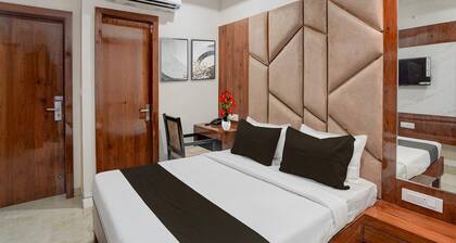 Townhouse Oak Railway Junction Kota Crosslane