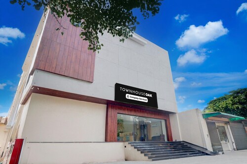 Townhouse Oak Army Aviation Base Jhansi