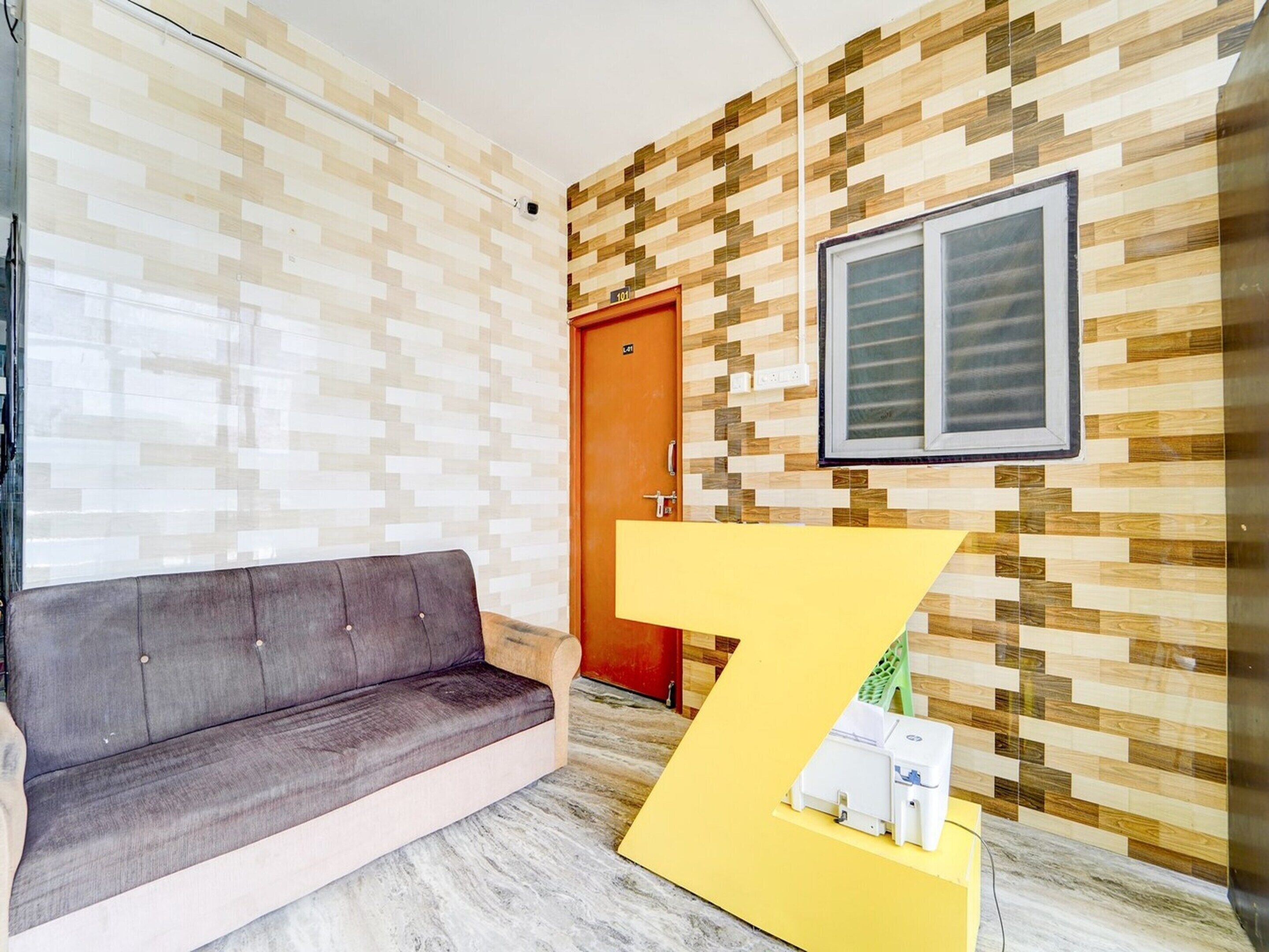 House | Reception