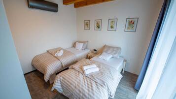 Classic Villa, Multiple Bedrooms