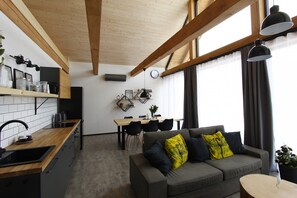 Classic House, 3 Bedrooms | Living room - Villa in Bysovec Near Harusak Ski Resort (Býšovec)