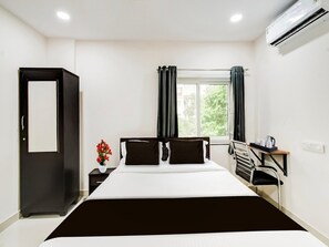 1 bedroom - Townhouse Near Narsingi Manikonda (Hyderabad)