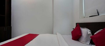 Hotel O Pydithalli Ammavari Temple