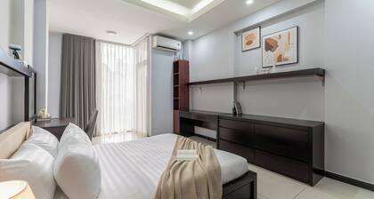 6br Fullhouse- Step to Bui Vien and Ben Thanh- Dist 1-Bathtub
