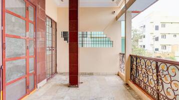 House | Property grounds