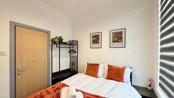 Desk, iron/ironing board, WiFi (free), bed sheets