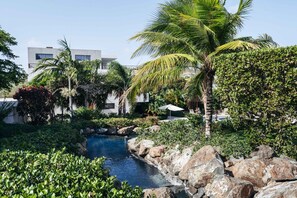 Property grounds - Jan Sofat LUX 2BR Penthouse Pool + Mountain View (Willemstad)