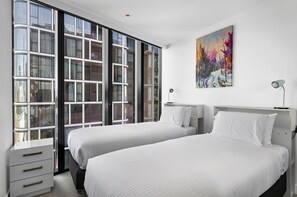 Apartment - Harbour View Apartment With Pool & Gym (Melbourne)