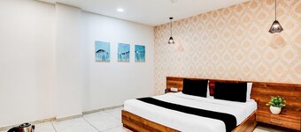 Collection O Rajpipla Bus Terminal