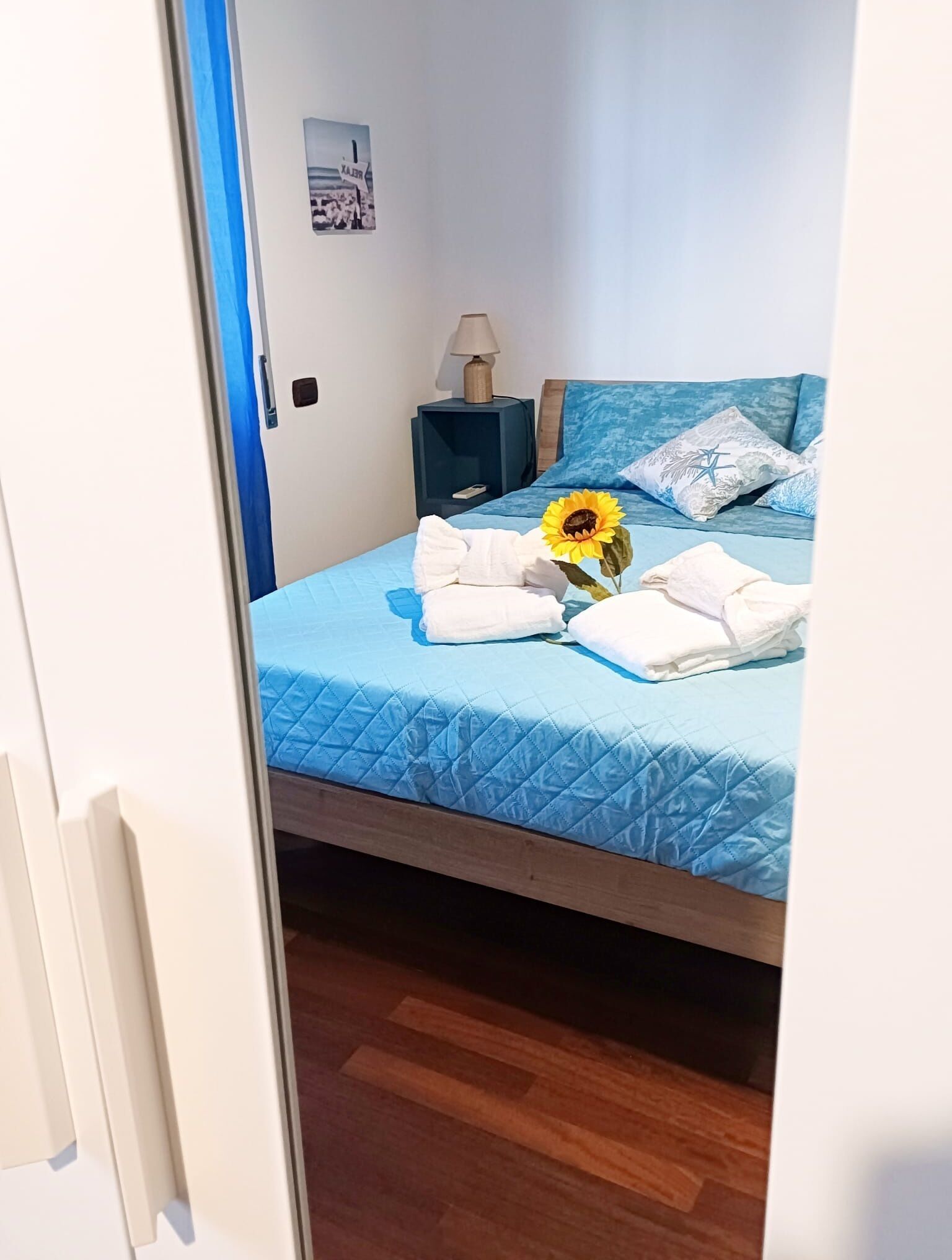 Coffres-forts dans les chambres, bureau, Wi-Fi gratuit, draps fournis