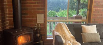 NOOJEE GETAWAY - COSY CABIN IN NOOJEE VIC