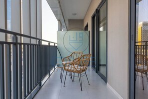 Property grounds - Cozy One Bedroom Apartment in Zada Tower (Dubai)