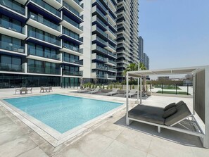 Pool - Binghatti Corner - 1508 (Dubai)