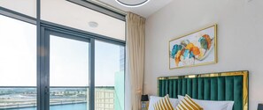 1 bedroom, in-room safe, iron/ironing board - 1BR Zada Tower l Two Balconies & City Views (Dubai)