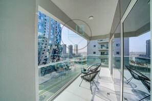 Property grounds - Vera Residence - 814 (Dubai)