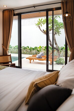 Villa, Pool View | Premium bedding, laptop workspace, iron/ironing board, free WiFi - Perenenan Home (Canggu)