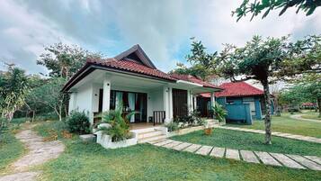 Classic-Villa, Meerblick | Außenbereich