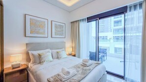 1 bedroom, iron/ironing board, WiFi, bed sheets - Brand New, Modern Furnished, Excellent Amenities (Dubai)