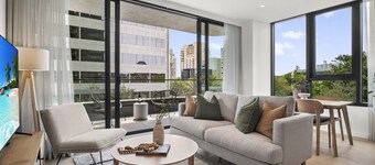 Brand New Apartment in Albert Park With Pool & Gym