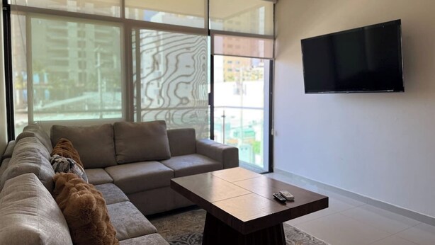 Una televisión