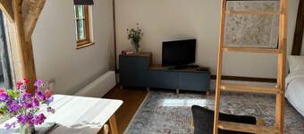 Beautiful Detached Barn in the Chiltern Hills