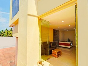 House | Reception