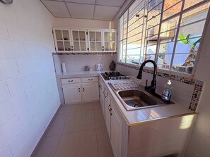 Private kitchen - Your home way from home (San Salvador)