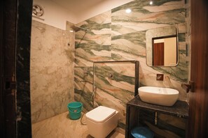 Bathroom - Hotel Maruti Nandan (Varanasi)