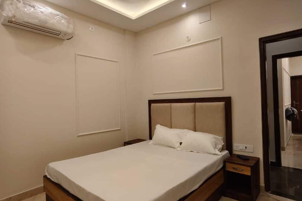 Maruti Nandan Guest House