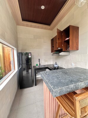 Villa, 1 Bedroom, Private Pool | Private kitchen - Rupa Arya Villa (Ubud)