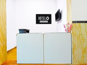 House | Reception - Hotel O Mana Camp Near Airport (Raipur)