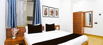 Hotel O Mana Camp Near Airport