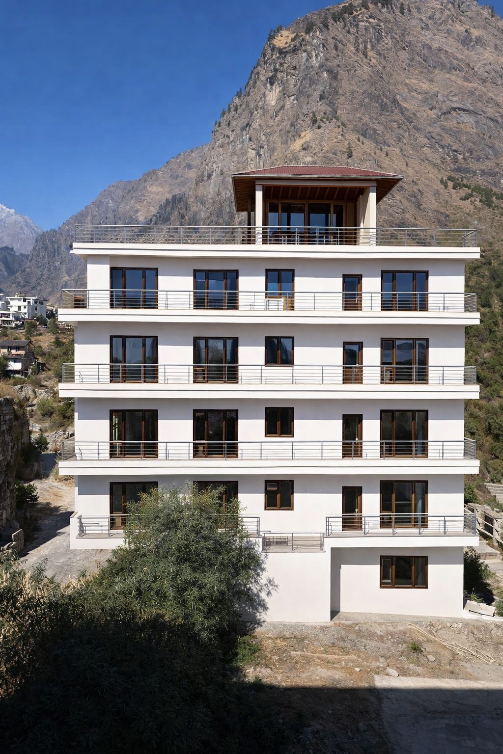 المنشأة من الخارج