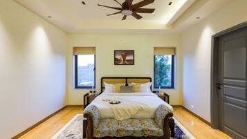 Deluxe Villa, Hill View