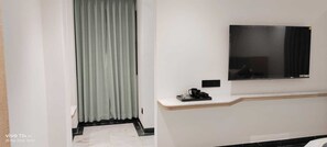 Doppia Deluxe, vista città | Interni