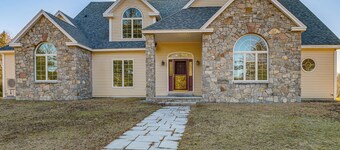 Acadia Adventure Base: 4,500-Sq-Ft Group Getaway
