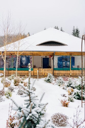 Cozy nature escape for relaxation, connection, and memorable stays