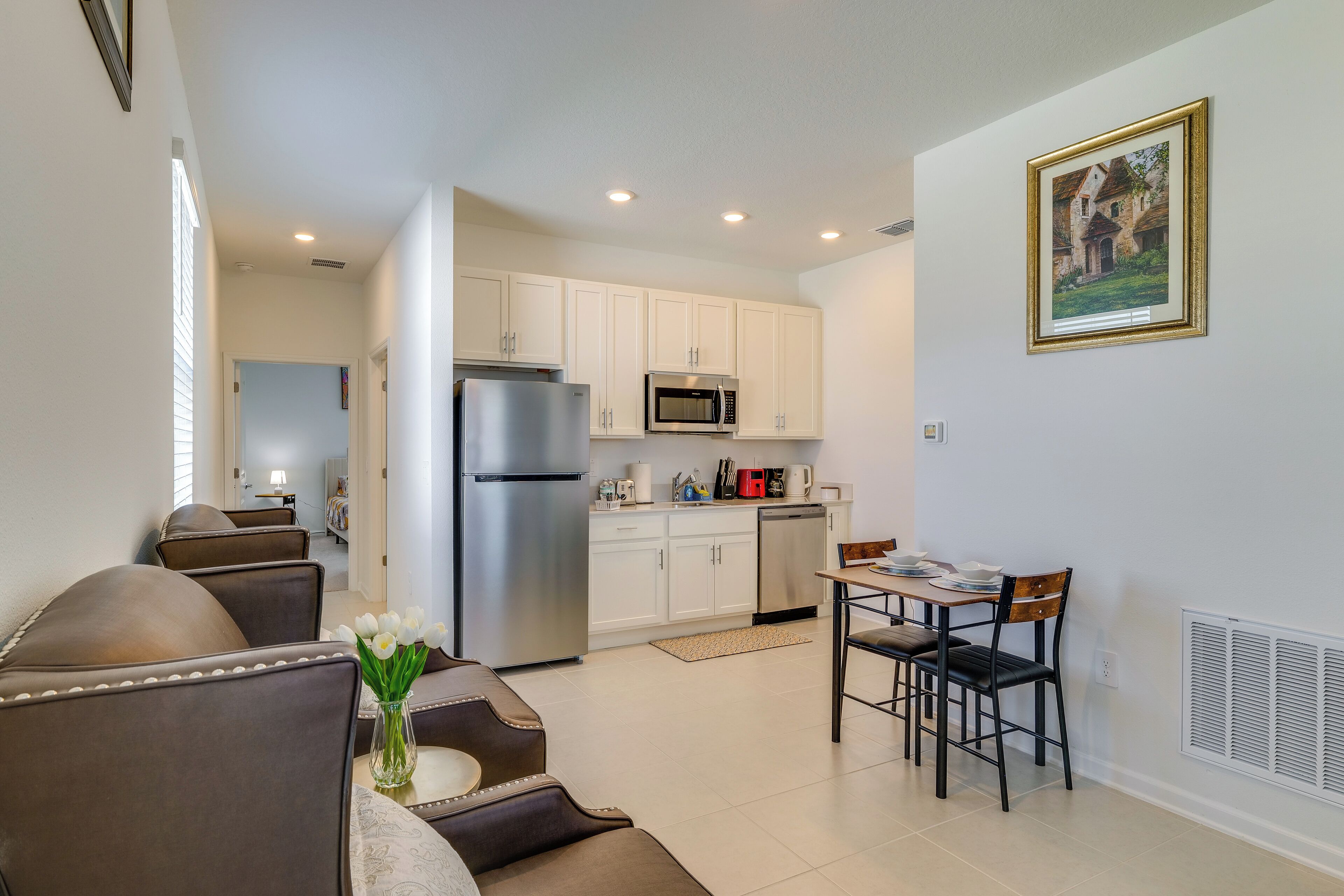 Fridge, microwave, dishwasher, coffee/tea maker