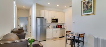 Modern Groveland Suite Near Lakes & Trails!