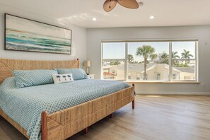 3 bedrooms, desk, iron/ironing board, Internet - Waterfront Resort Home! Extended Jensen Beach Stay (Jensen Beach)