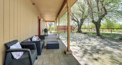 On Orchard! Peaceful Countryside Retreat in Galt