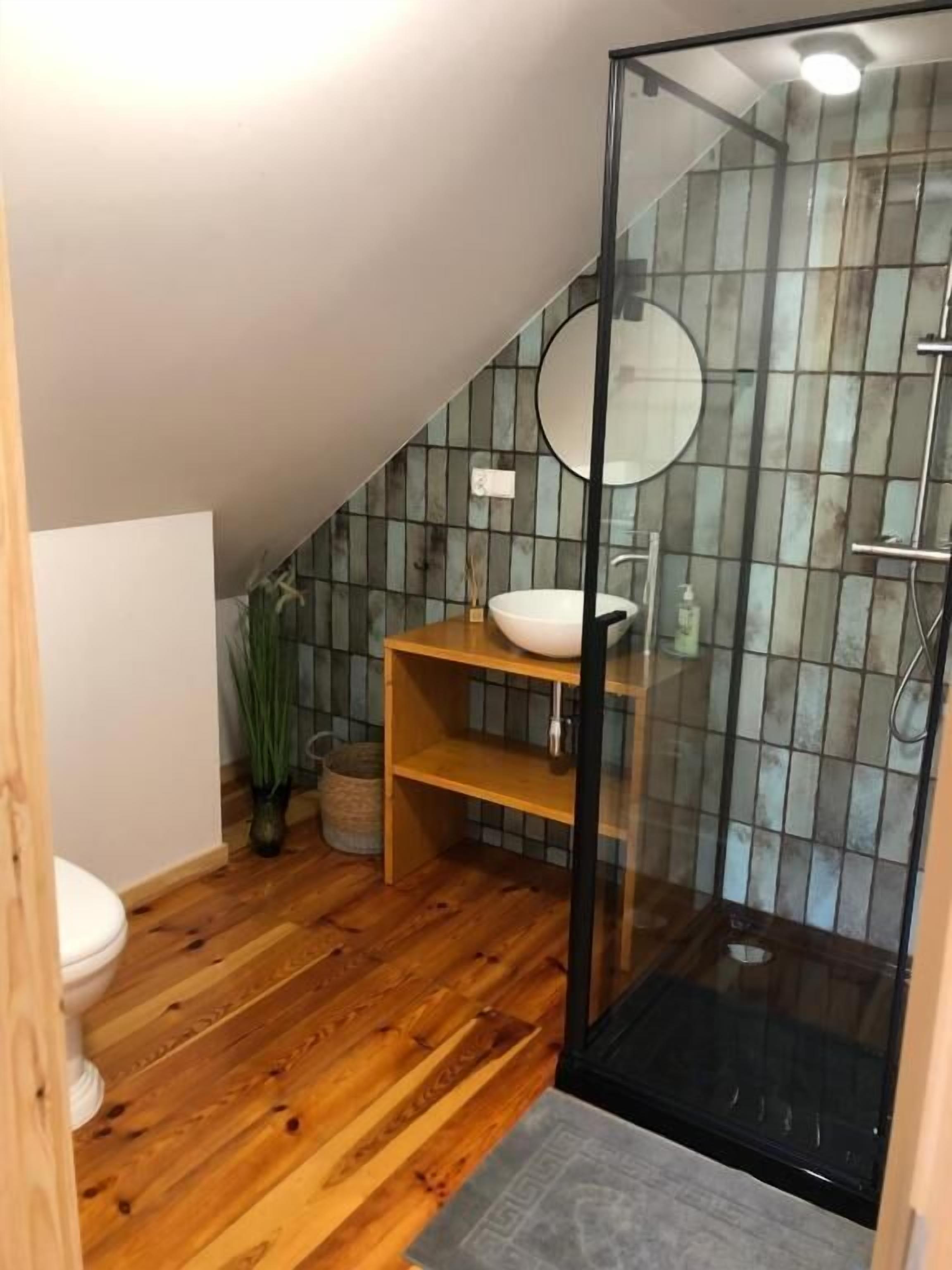 Towels, soap, toilet paper