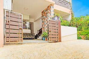 House | Reception - Collection O Vijaynagar Road (Ootacamund)