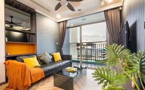 Luxury Apartment, 2 Bedrooms, Balcony, City View | Ruang tamu