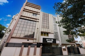 Exterior - Super Hotel O Cosmopolis (Bhubaneswar)