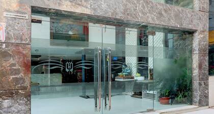 Townhouse Oak, Bahnhof Neu-Delhi