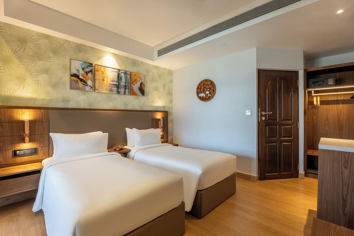 Deluxe Oda, Havuz Manzaralı | Frette Italian çarşaf takımı, kaliteli yatak takımı