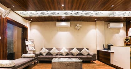 Townhouse Kota Airport Shaily Royal